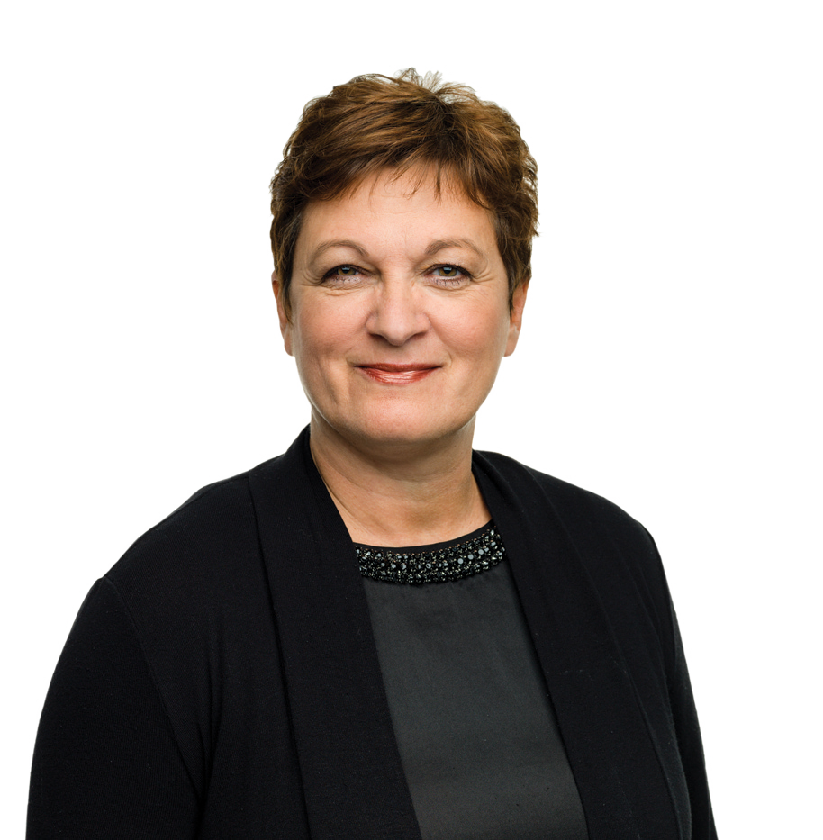 Mme Lise Lapierre