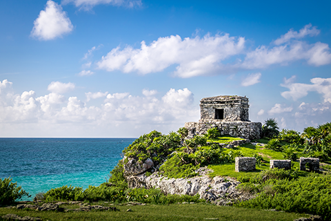 Temple et ruines Maya à Tulum